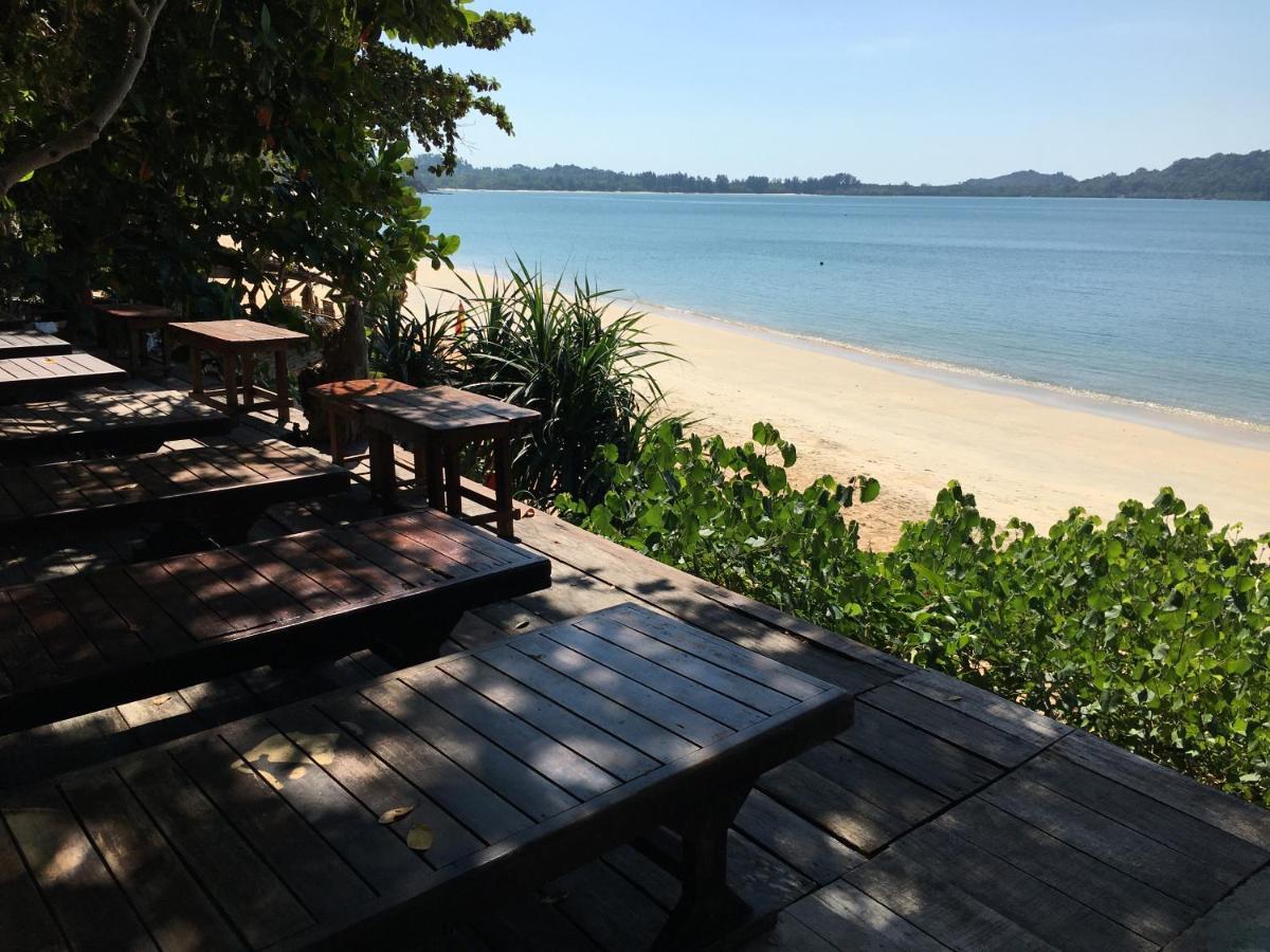 Starlight Beach Resort Koh Phayam Eksteriør billede