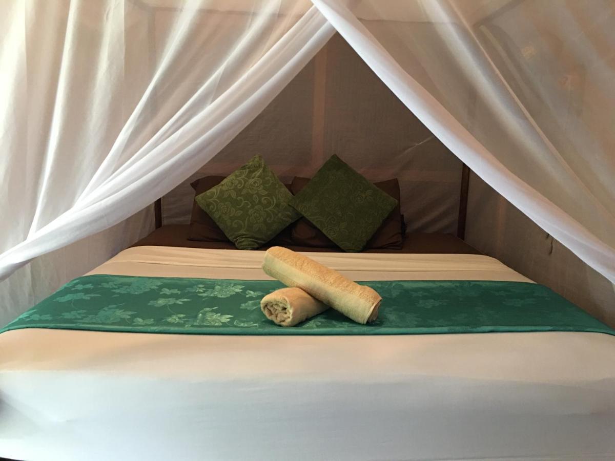 Starlight Beach Resort Koh Phayam Eksteriør billede