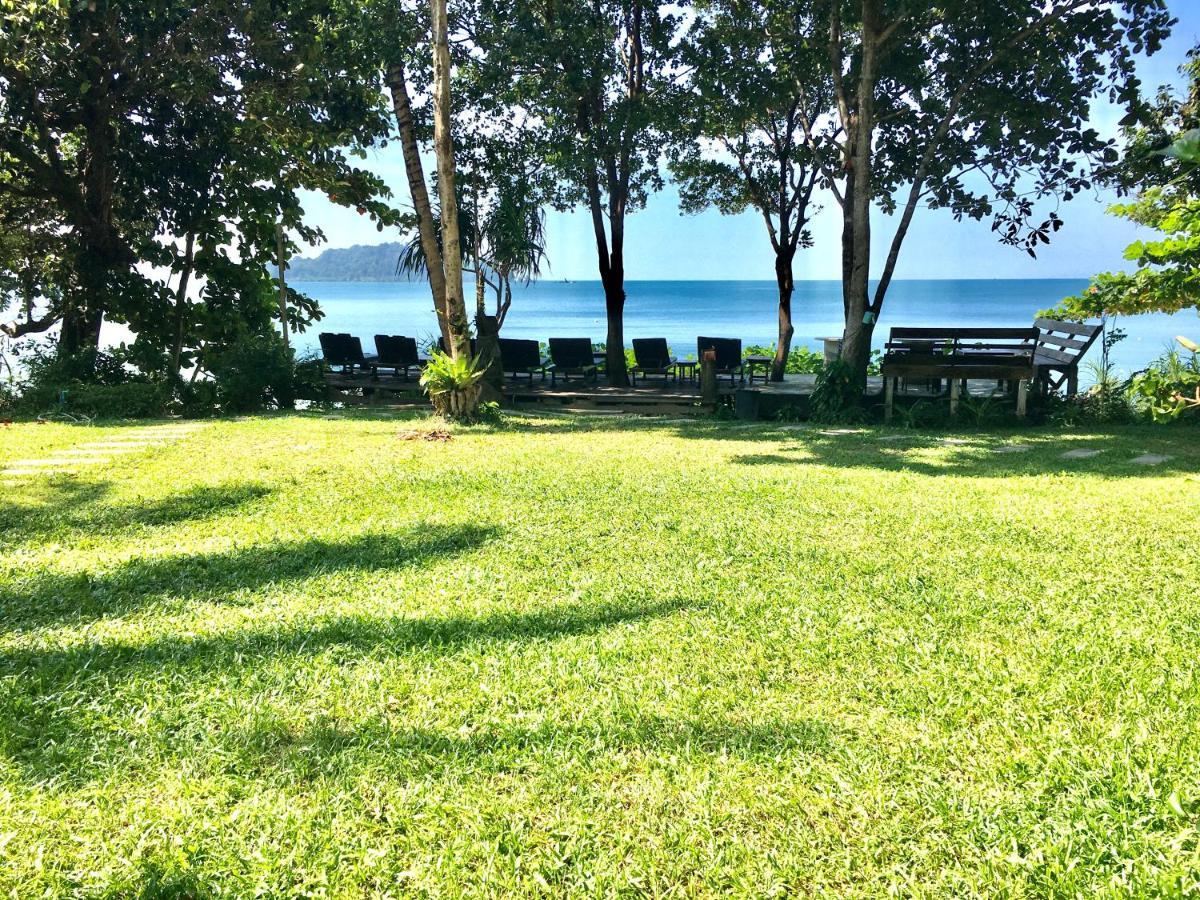 Starlight Beach Resort Koh Phayam Eksteriør billede