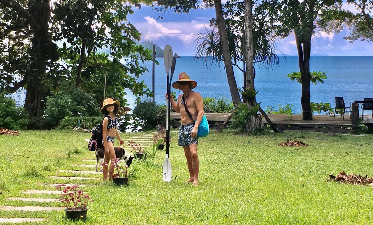 Starlight Beach Resort Koh Phayam Eksteriør billede