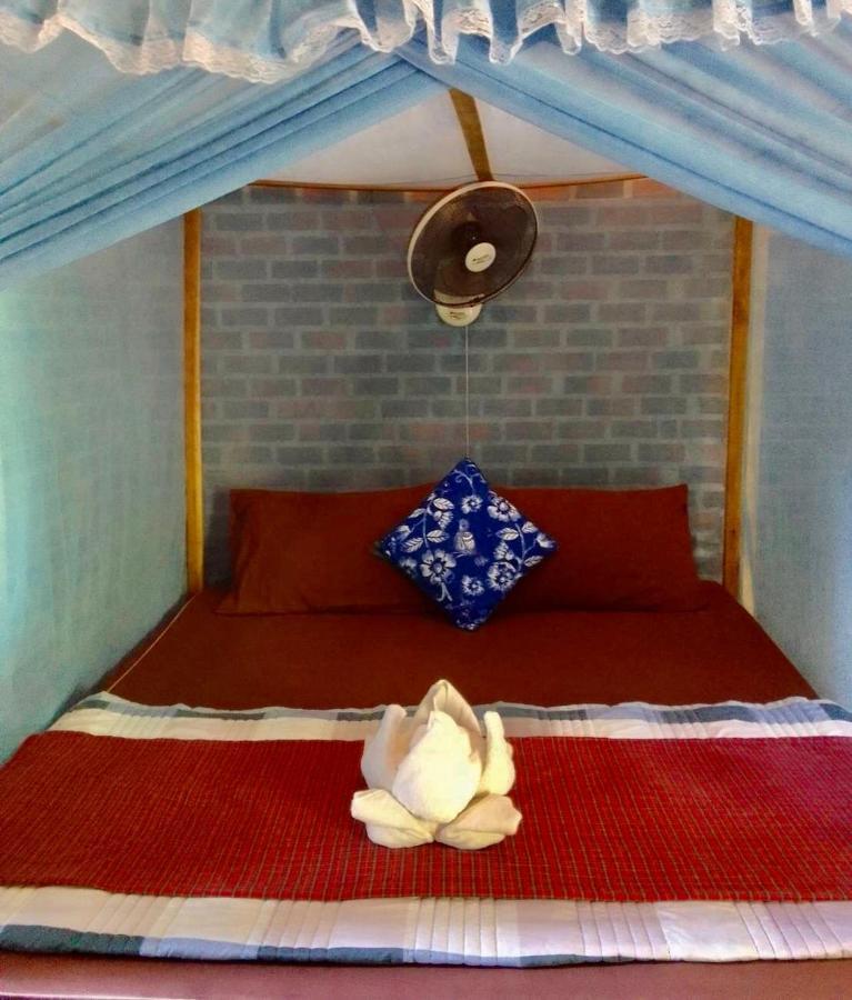 Starlight Beach Resort Koh Phayam Eksteriør billede