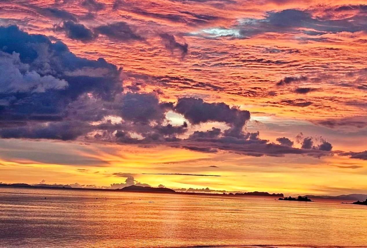 Starlight Beach Resort Koh Phayam Eksteriør billede