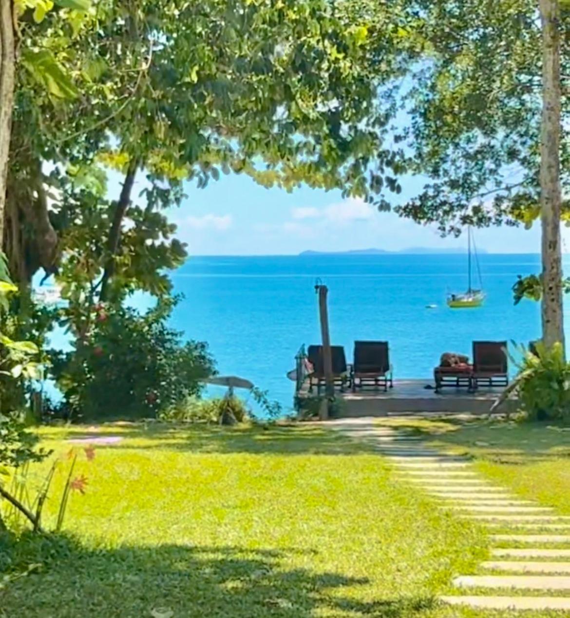 Starlight Beach Resort Koh Phayam Eksteriør billede