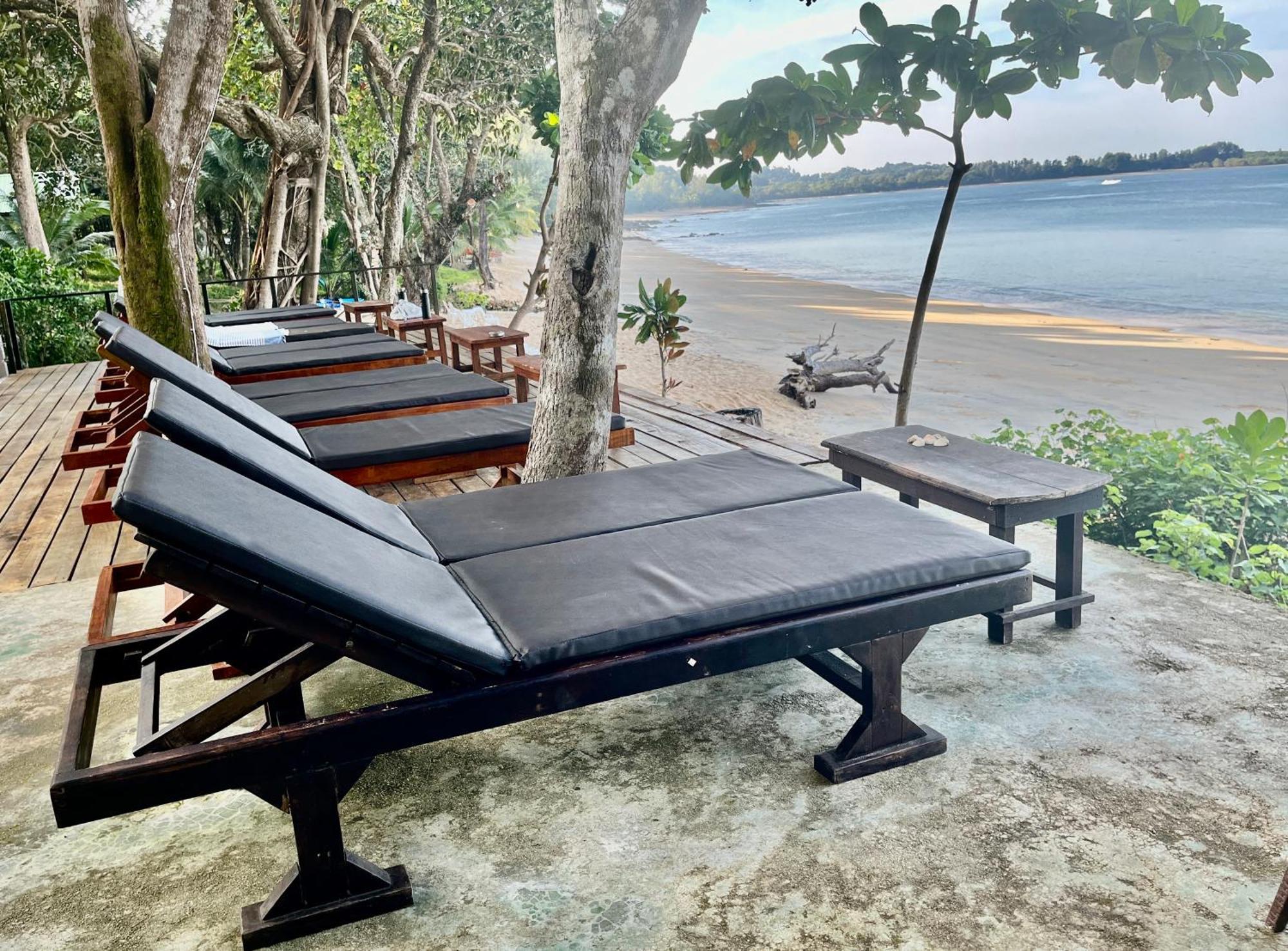 Starlight Beach Resort Koh Phayam Eksteriør billede