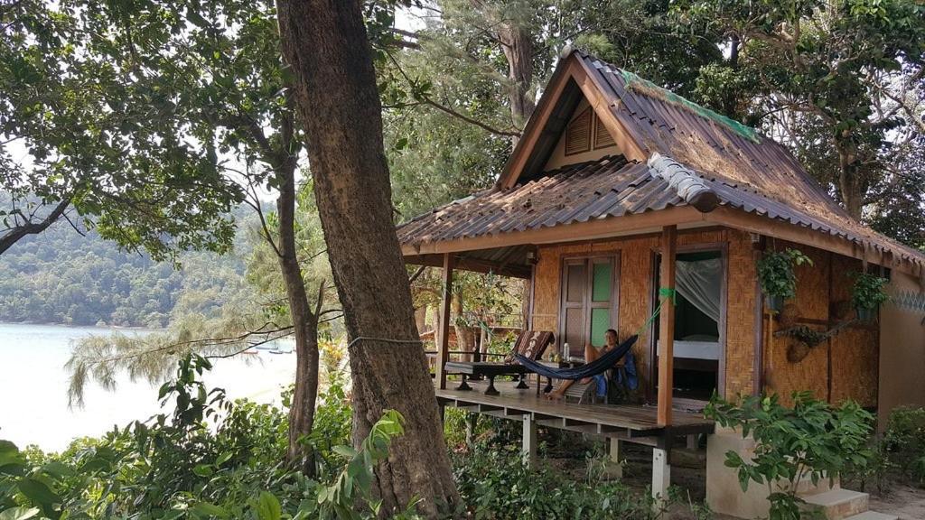 Starlight Beach Resort Koh Phayam Eksteriør billede